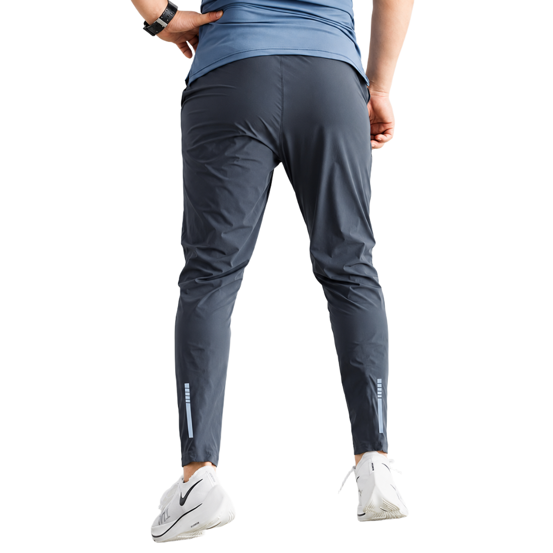Motion Tech Pants (Black) 4